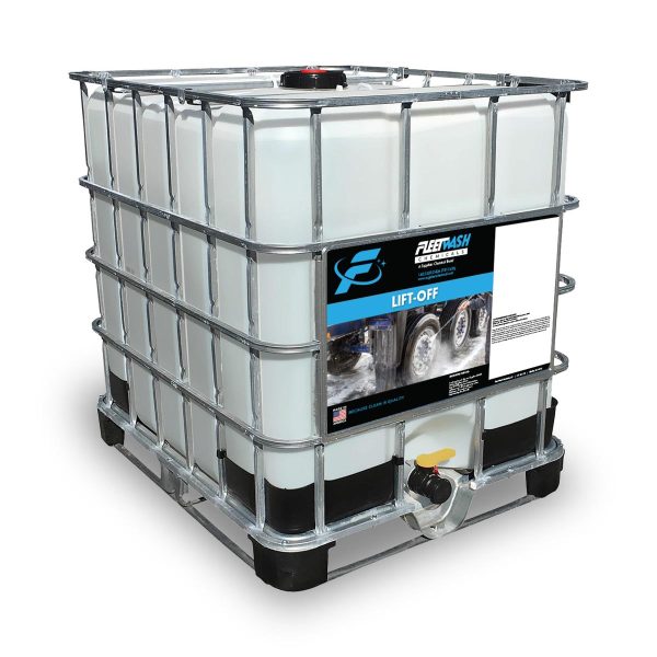 A 275 gallon tote of blue Fleet Wash Lift-Off cleaning liquid